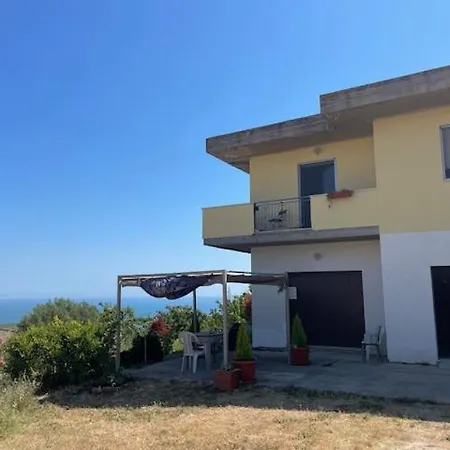 Apartament Zona Tranquilla Vista Pnoramica Mare Montagna